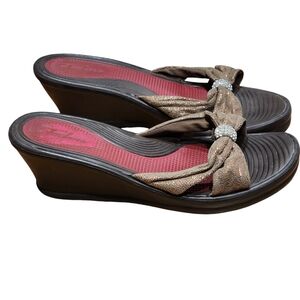 Skechers Cali Y2K Platform Wedge Chunky Brown Woman’s Size 9 Sandals Gold Faery